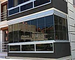 Cam Balkon